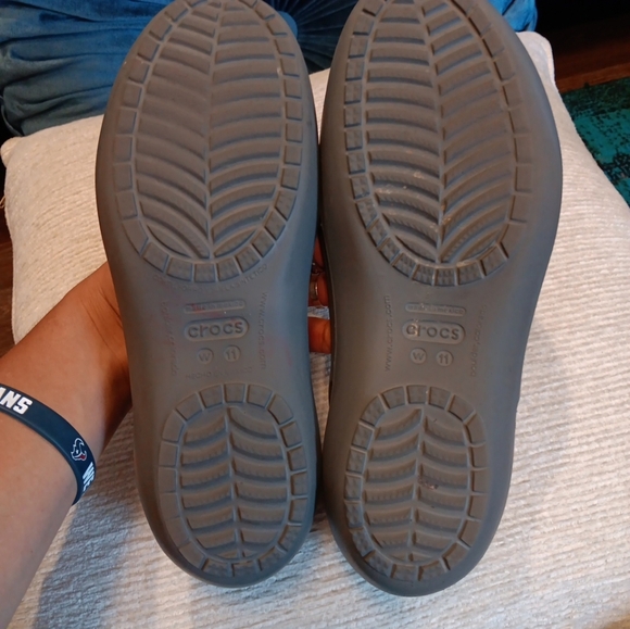 Women's CROCS  Brown Rubber Kadee Mary Jane Flats Sandal Size US 11 - Picture 2 of 4